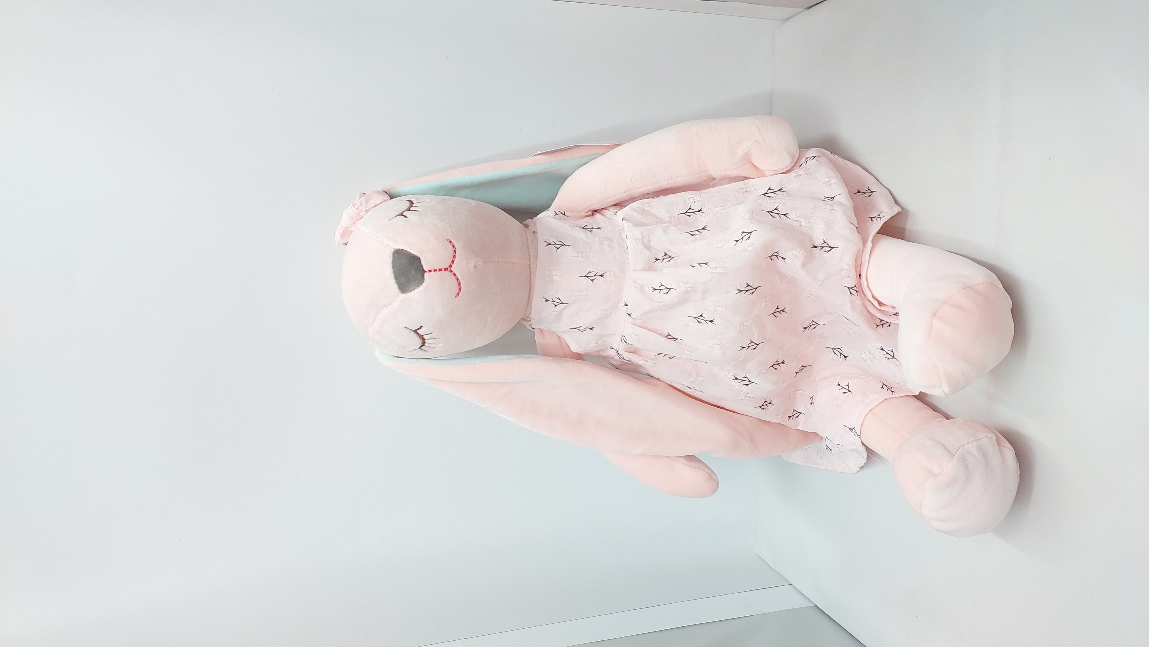 عروسک خرگوش انجل